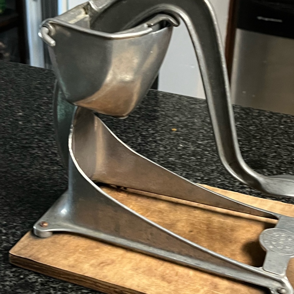 Vintage Metal Citrus Juicer